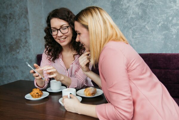 creating conversation through social media