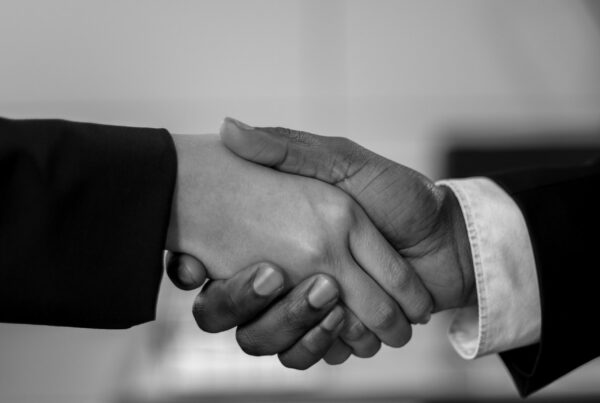 sales executive closing a deal
